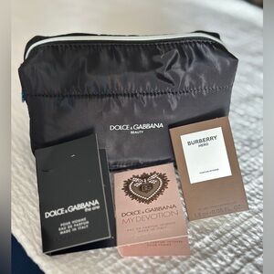 Dolce & Gabbana Black Beauty Pouch with Fragrance Cards